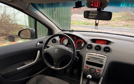 Peugeot 308 II, 2009 год, 600 000 рублей, 15 фотография