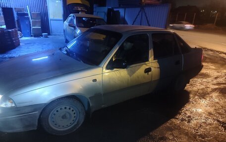 Daewoo Nexia I рестайлинг, 2003 год, 180 000 рублей, 3 фотография