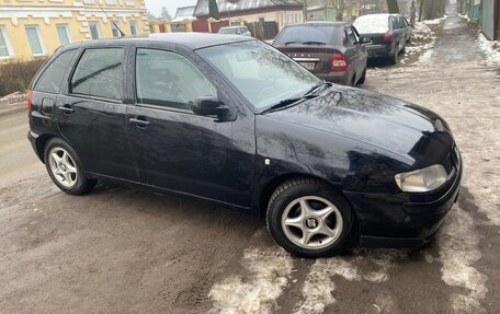 SEAT Ibiza II, 2001 год, 300 000 рублей, 2 фотография