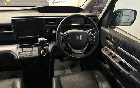 Honda Stepwgn IV, 2019 год, 2 429 000 рублей, 15 фотография