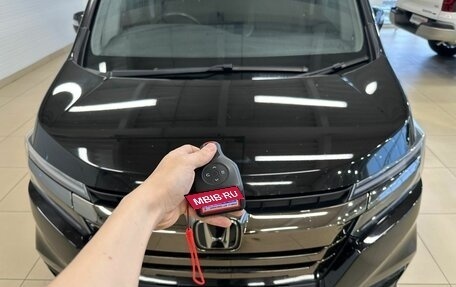 Honda Stepwgn IV, 2019 год, 2 429 000 рублей, 30 фотография