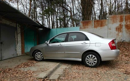 KIA Cerato I, 2005 год, 350 000 рублей, 3 фотография