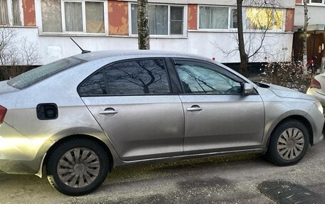 Skoda Rapid II, 2020 год, 700 000 рублей, 6 фотография