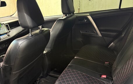 Toyota RAV4, 2013 год, 1 880 000 рублей, 11 фотография