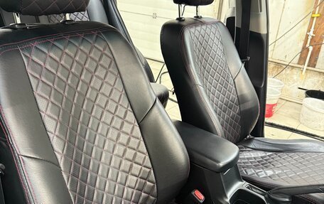 Toyota RAV4, 2013 год, 1 880 000 рублей, 15 фотография