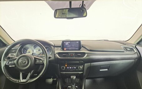 Mazda 6, 2017 год, 1 620 000 рублей, 17 фотография