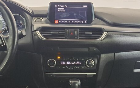 Mazda 6, 2017 год, 1 620 000 рублей, 18 фотография