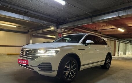 Volkswagen Touareg III, 2019 год, 4 870 000 рублей, 4 фотография
