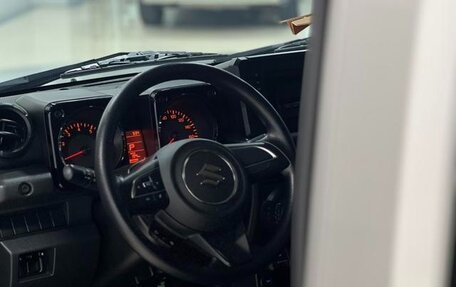 Suzuki Jimny, 2023 год, 2 000 000 рублей, 5 фотография