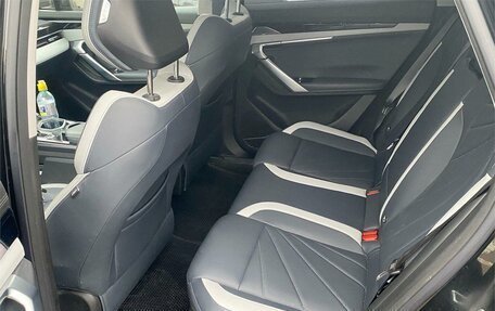 Geely Atlas, 2023 год, 2 775 000 рублей, 6 фотография