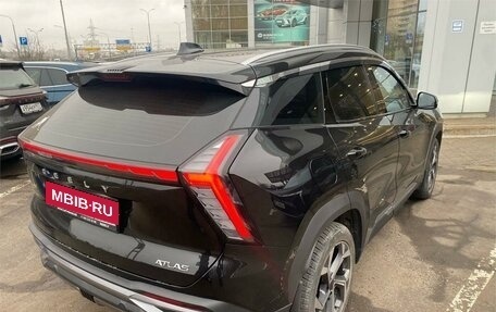 Geely Atlas, 2023 год, 2 775 000 рублей, 3 фотография