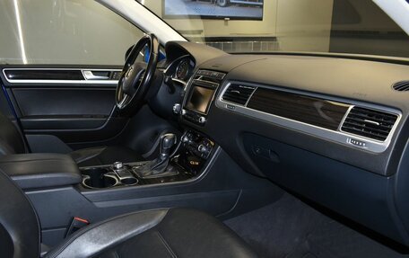 Volkswagen Touareg III, 2014 год, 2 199 000 рублей, 18 фотография