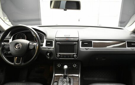 Volkswagen Touareg III, 2014 год, 2 199 000 рублей, 21 фотография