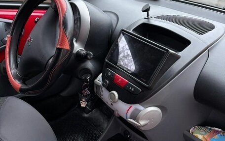 Peugeot 107 I рестайлинг, 2008 год, 410 000 рублей, 12 фотография