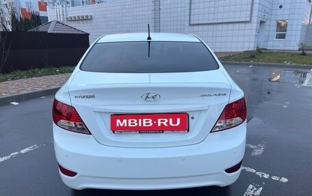 Hyundai Solaris II рестайлинг, 2012 год, 645 000 рублей, 6 фотография