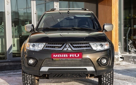 Mitsubishi Pajero Sport II рестайлинг, 2014 год, 1 899 000 рублей, 4 фотография
