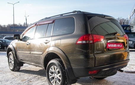 Mitsubishi Pajero Sport II рестайлинг, 2014 год, 1 899 000 рублей, 9 фотография