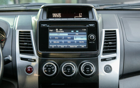 Mitsubishi Pajero Sport II рестайлинг, 2014 год, 1 899 000 рублей, 19 фотография