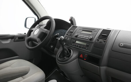 Volkswagen Caravelle T5, 2007 год, 1 120 000 рублей, 8 фотография