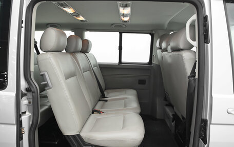 Volkswagen Caravelle T5, 2007 год, 1 120 000 рублей, 12 фотография