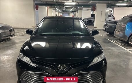 Toyota Camry, 2020 год, 3 500 000 рублей, 2 фотография