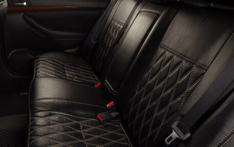 Toyota Avensis III рестайлинг, 2007 год, 749 000 рублей, 21 фотография