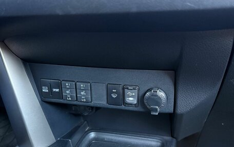 Toyota RAV4, 2014 год, 1 800 000 рублей, 17 фотография