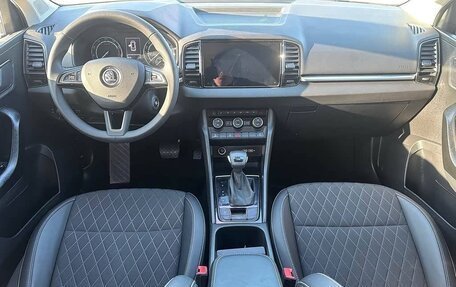 Skoda Karoq I, 2022 год, 1 890 000 рублей, 6 фотография