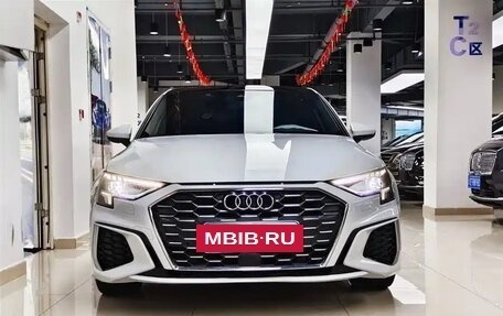 Audi A3, 2022 год, 1 950 000 рублей, 2 фотография