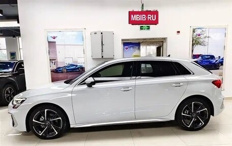 Audi A3, 2022 год, 1 950 000 рублей, 6 фотография