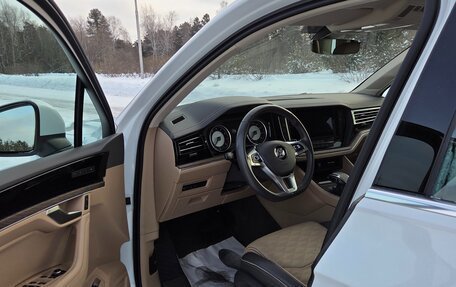 Volkswagen Touareg III, 2020 год, 5 150 000 рублей, 9 фотография