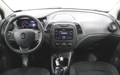 Renault Kaptur I рестайлинг, 2017 год, 1 310 000 рублей, 9 фотография