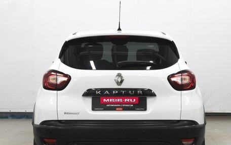 Renault Kaptur I рестайлинг, 2017 год, 1 310 000 рублей, 6 фотография