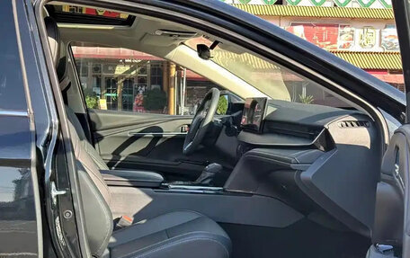 Toyota Camry, 2025 год, 3 800 000 рублей, 3 фотография