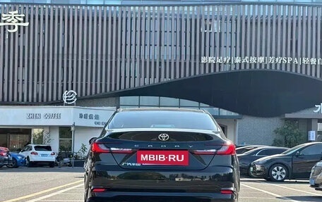 Toyota Camry, 2025 год, 3 800 000 рублей, 9 фотография