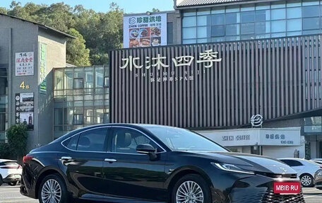 Toyota Camry, 2025 год, 3 800 000 рублей, 11 фотография