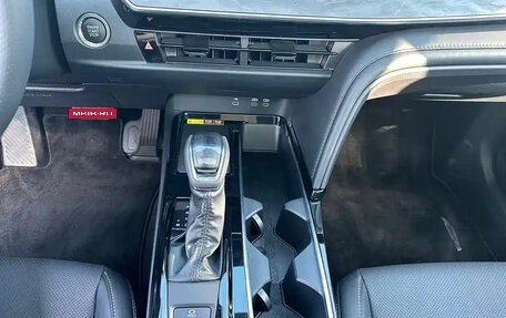 Toyota Camry, 2025 год, 3 800 000 рублей, 12 фотография