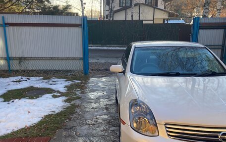 Nissan Skyline, 2004 год, 680 000 рублей, 5 фотография