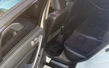 Nissan Skyline, 2004 год, 680 000 рублей, 9 фотография