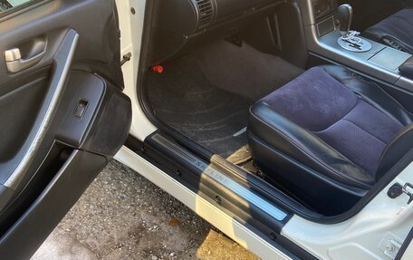 Nissan Skyline, 2004 год, 680 000 рублей, 14 фотография