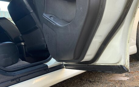 Nissan Skyline, 2004 год, 680 000 рублей, 13 фотография