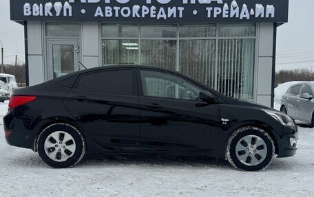 Hyundai Solaris II рестайлинг, 2015 год, 897 000 рублей, 5 фотография