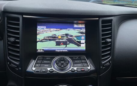 Infiniti QX70, 2014 год, 1 845 000 рублей, 12 фотография