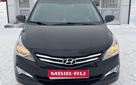 Hyundai Solaris II рестайлинг, 2015 год, 897 000 рублей, 26 фотография