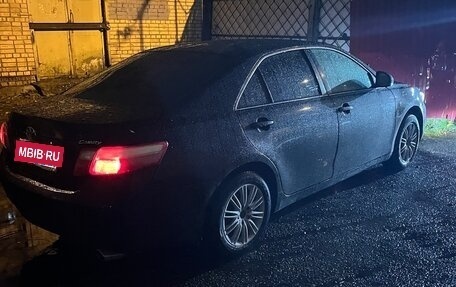 Toyota Camry, 2010 год, 850 000 рублей, 5 фотография