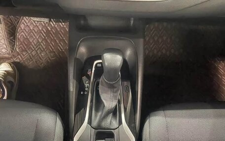 Toyota Corolla, 2022 год, 1 400 000 рублей, 6 фотография