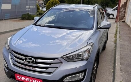Hyundai Santa Fe III рестайлинг, 2013 год, 1 850 000 рублей, 1 фотография