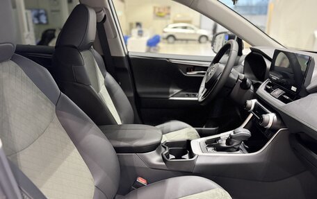 Toyota RAV4, 2025 год, 4 500 000 рублей, 10 фотография