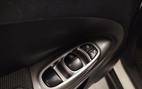 Nissan Juke II, 2013 год, 903 000 рублей, 11 фотография