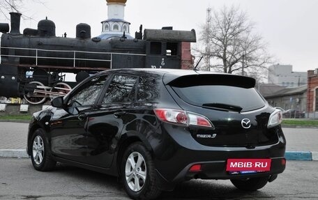 Mazda 3, 2011 год, 1 065 000 рублей, 8 фотография